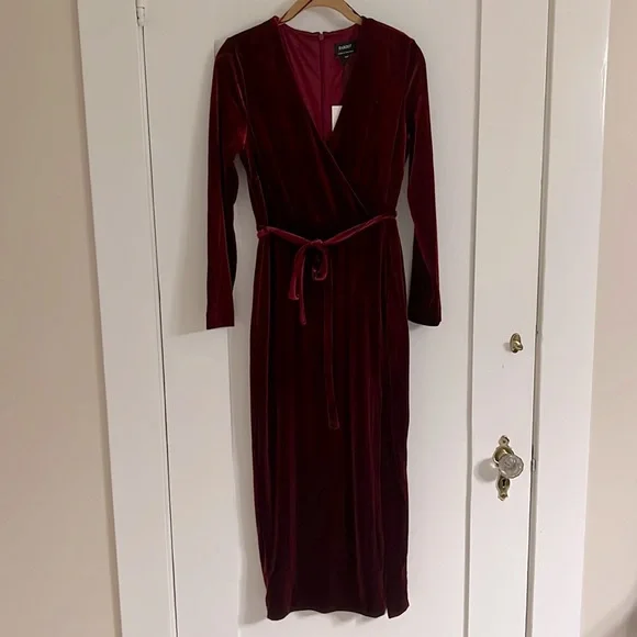 Bardot | Dresses | Nwt Bardot Morgan Velvet Dress In Burgundy Size 8 |  Poshmark